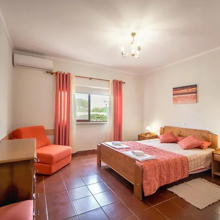 Atlantico Sul Apartment *