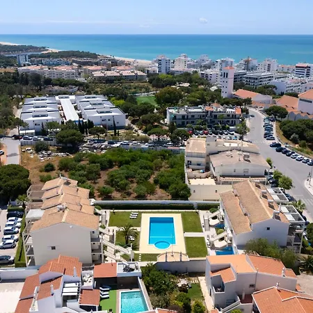 Atlantico Sul - Near The By Hd 아파트